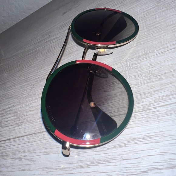 Gucci sunglasses - Picture 4 of 6